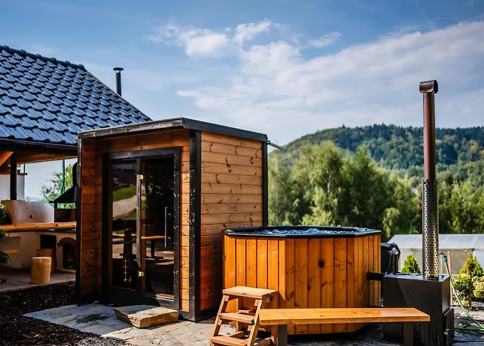 Forrest House Jacuzzi & Sauna