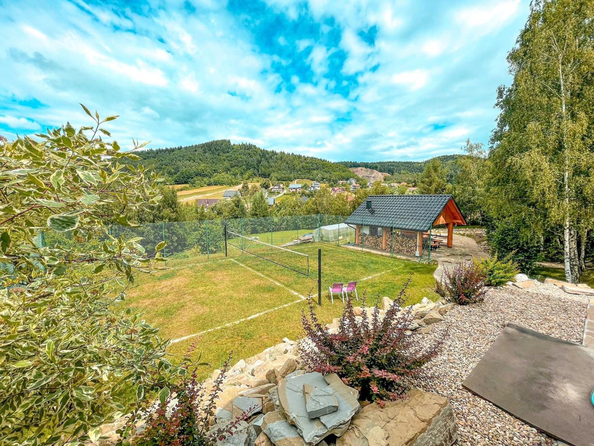 Forrest House Jacuzzi & Sauna Casa rural *