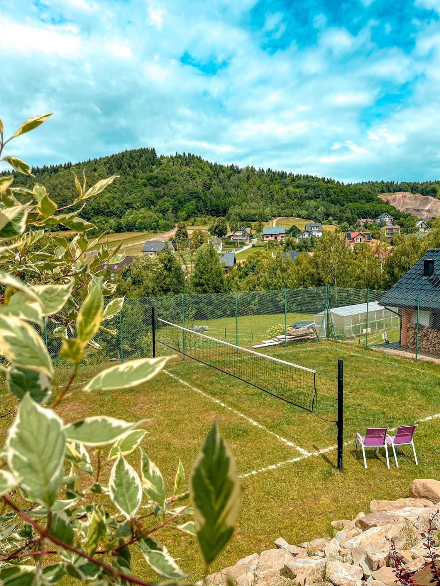 Forrest House Jacuzzi & Sauna Landhaus Jasienica (Lesser Poland)