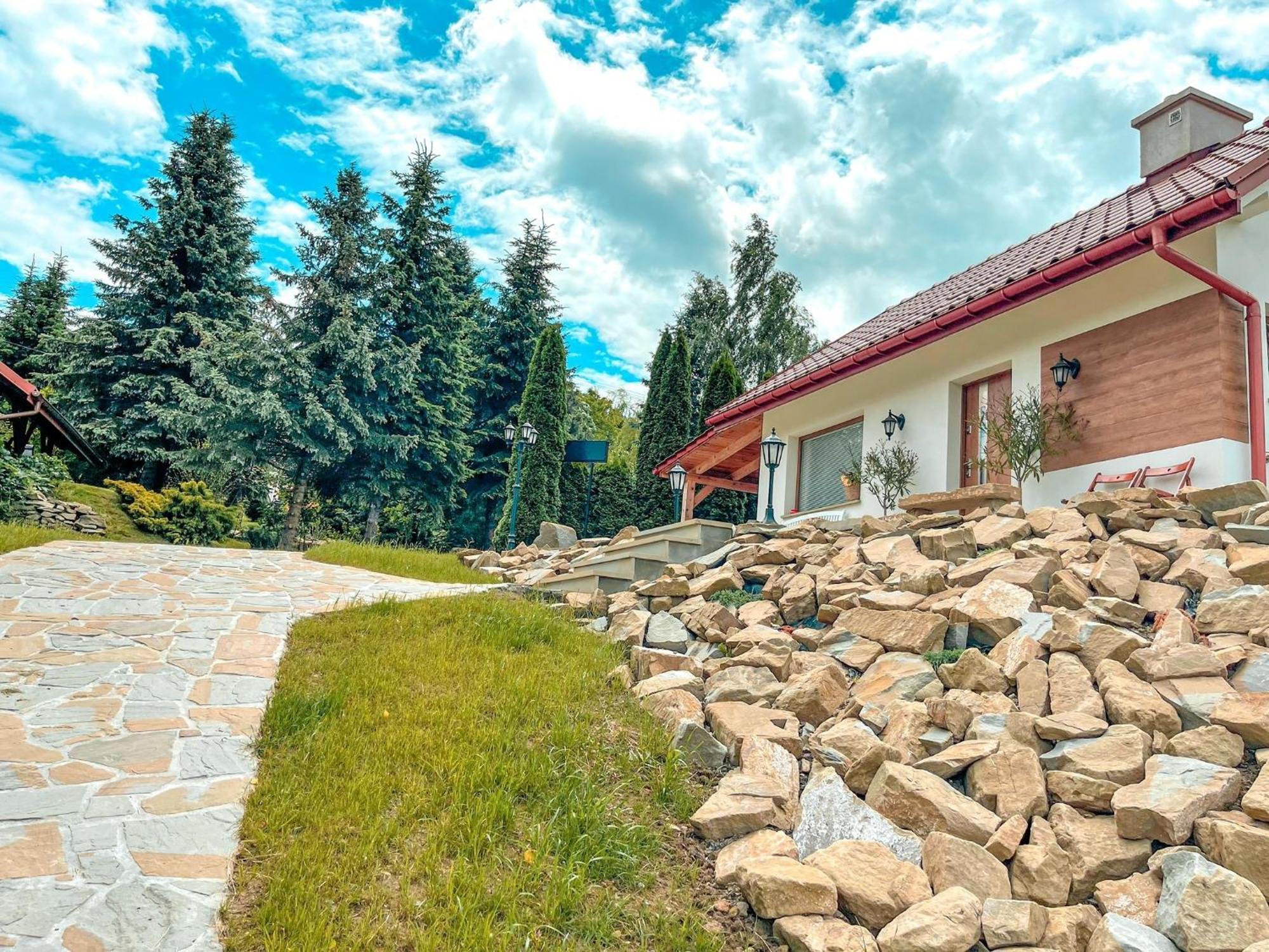 Forrest House Jacuzzi & Sauna * Jasienica (Lesser Poland)
