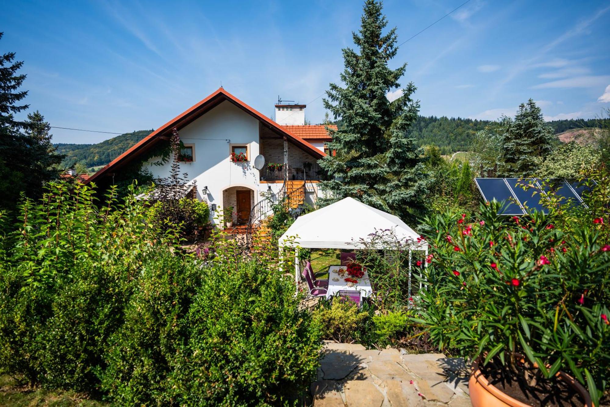 Landhaus Forrest House Jacuzzi & Sauna *