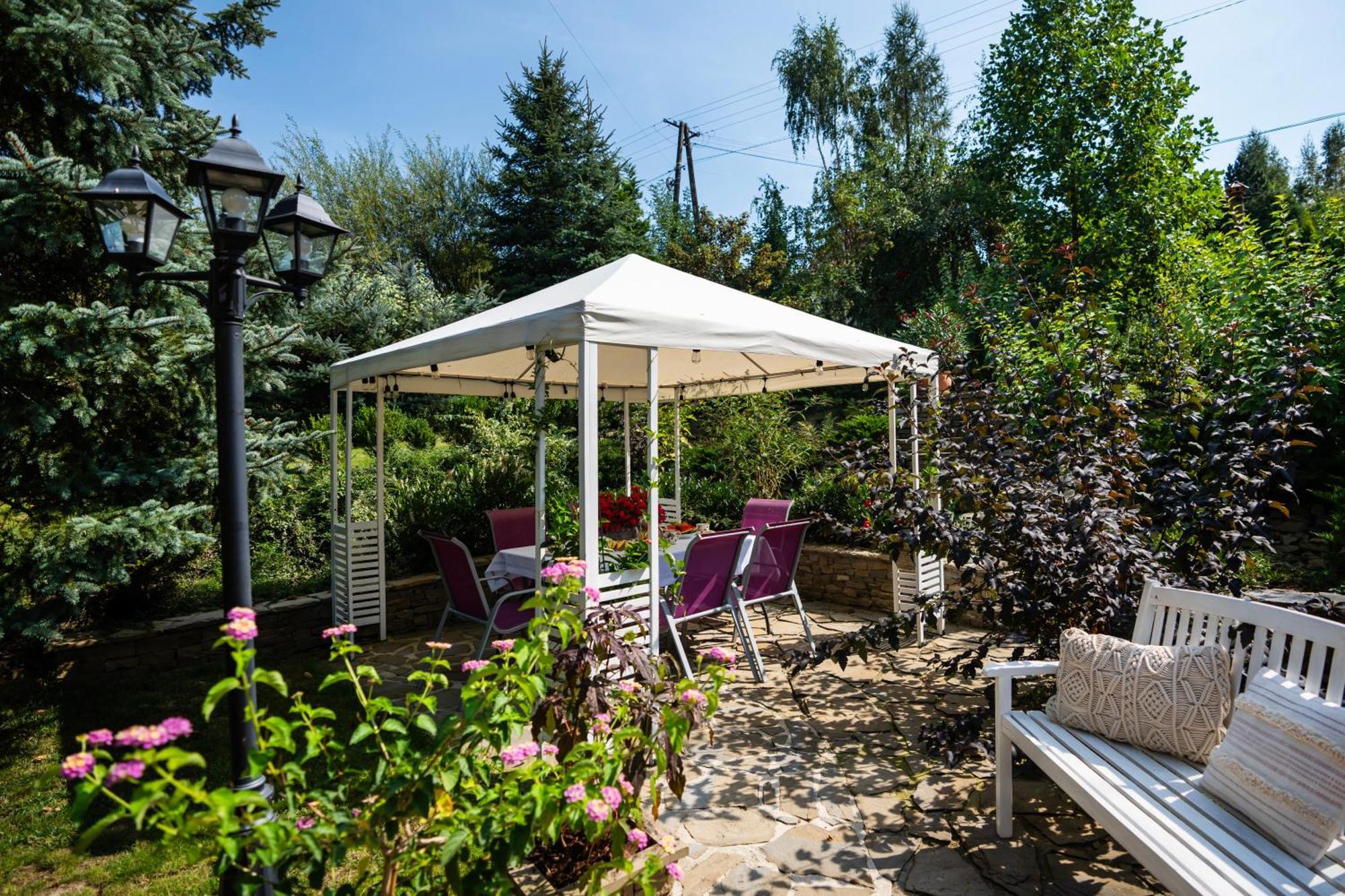 Forrest House Jacuzzi & Sauna Landhaus Jasienica (Lesser Poland)