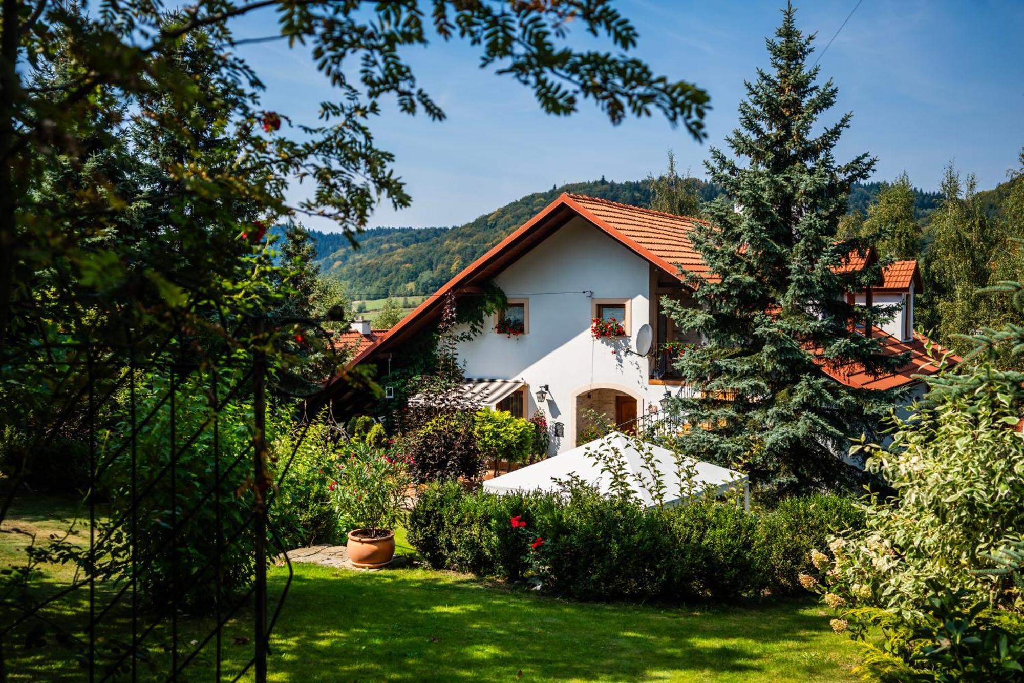 Landhaus Forrest House Jacuzzi & Sauna Jasienica (Lesser Poland)